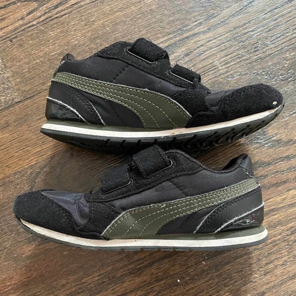Toddler Sz 9 ST Runner V2 Velcro sneakers - Picture 2 of 7